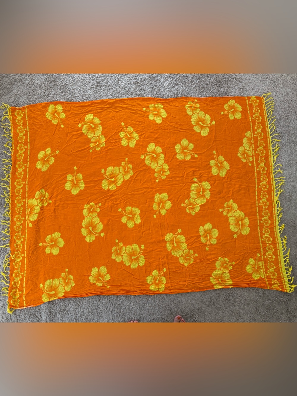 🧡 Sarong 🧡 Women’s Hawaiian sarong.